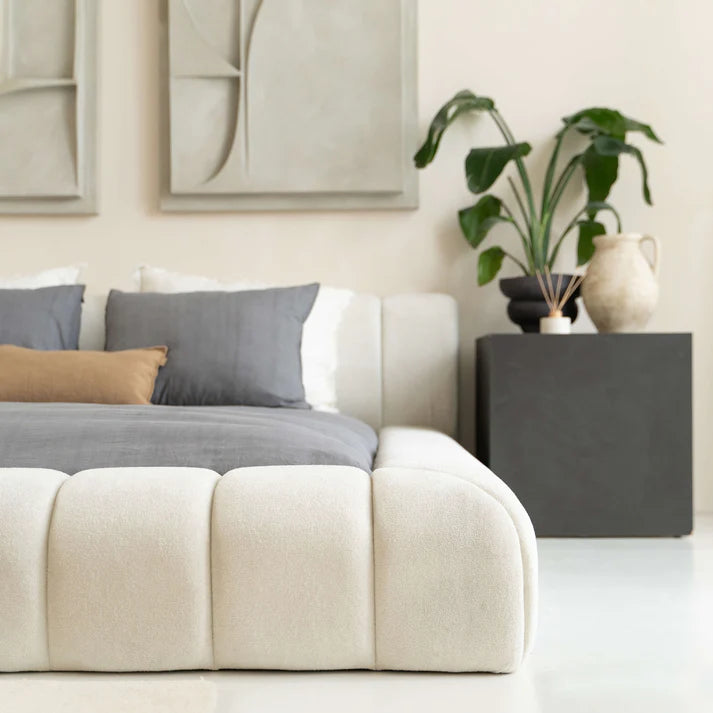 Adore Beige Deluxe bed - Modern laag zweefbed