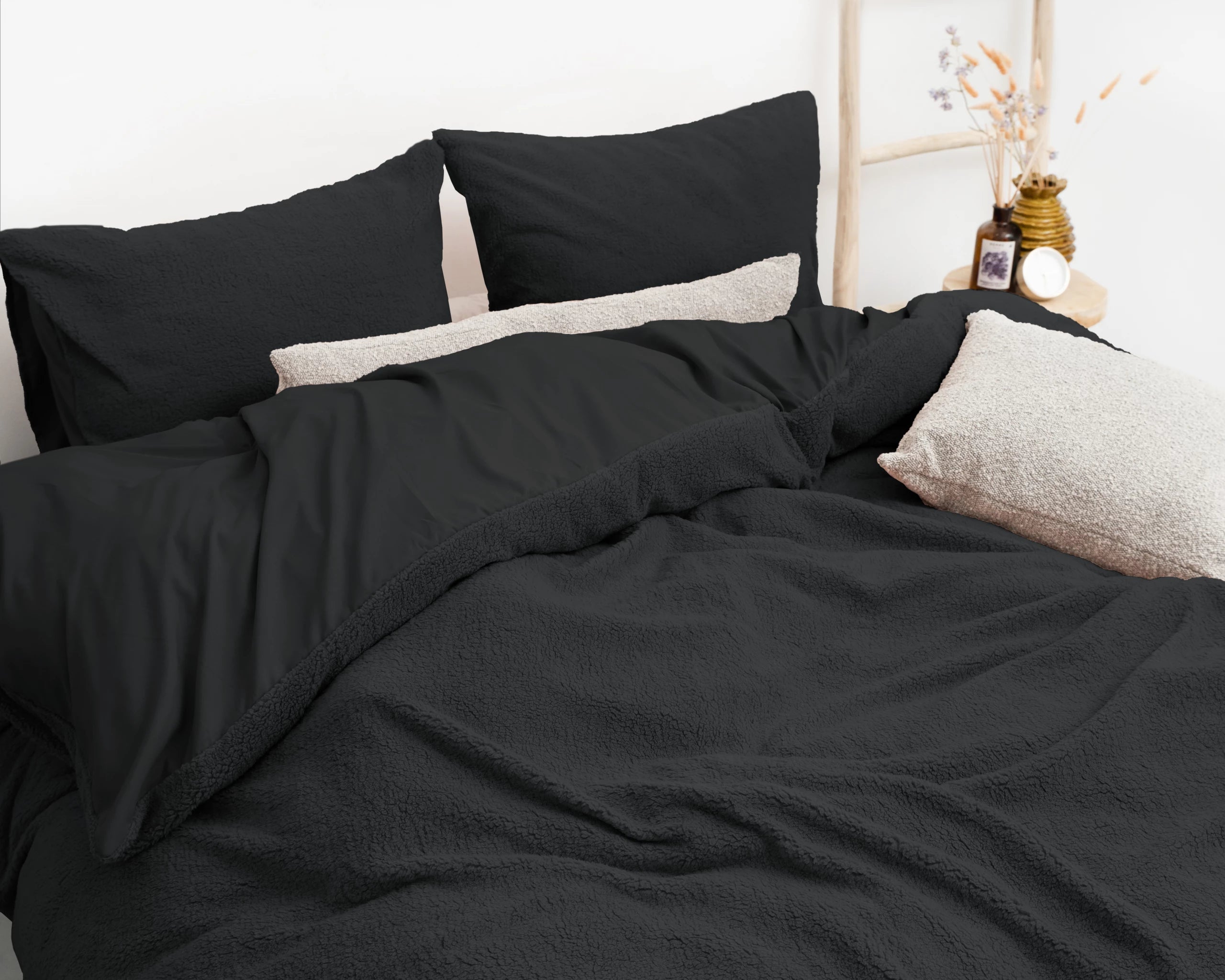 Black duvet cover online set