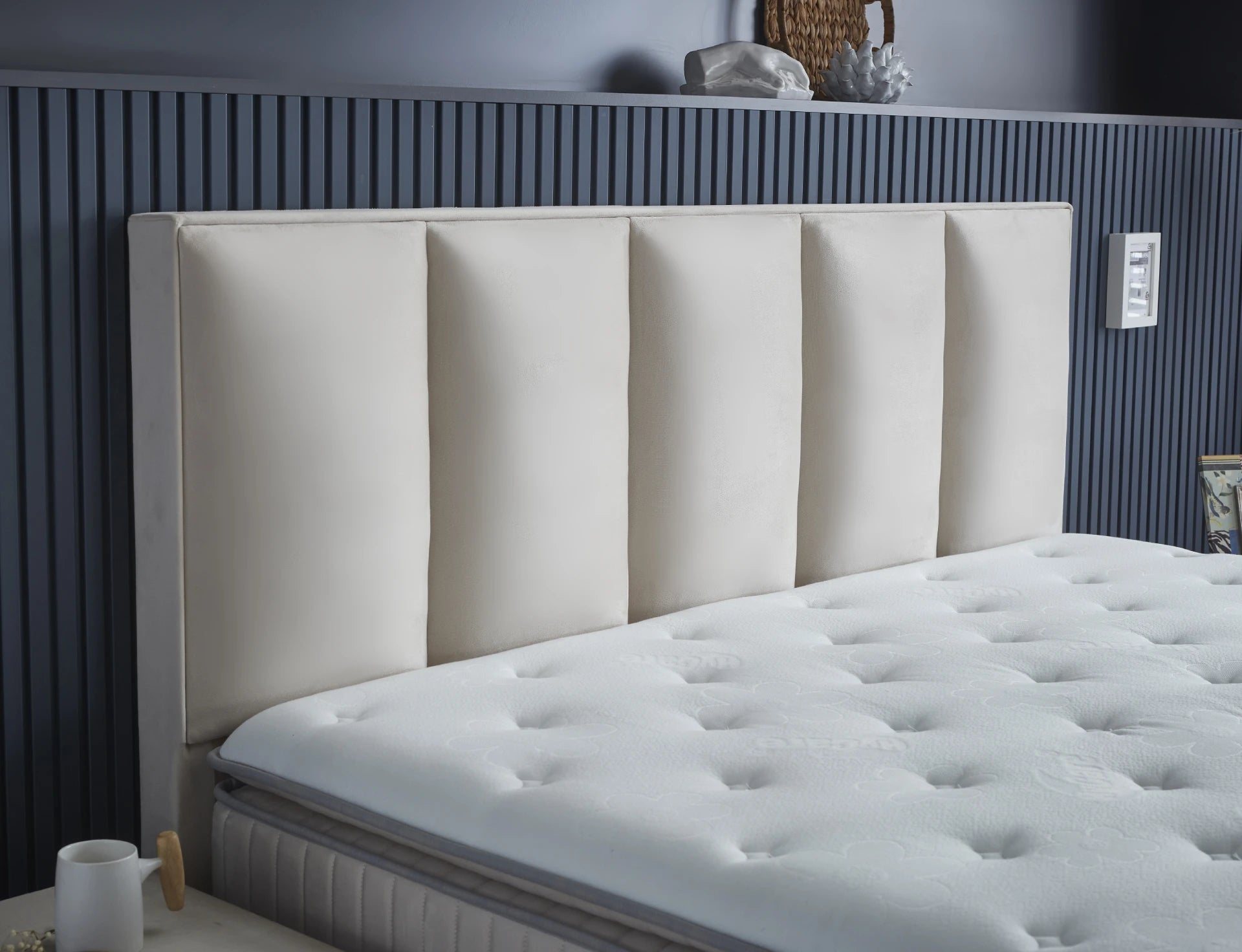 Boxspring met Opbergruimte Birdybedd - Complete Set met Luxe 7-zone Matras - Beige